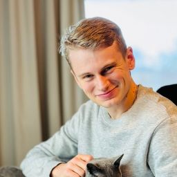 Oliver Allemog